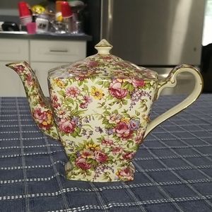 Beautiful vintage tea pot